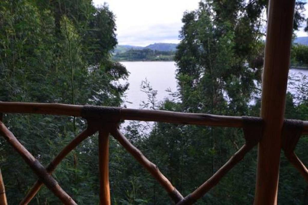Lake Bunyonyi Eco Resort Chabahinga Zimmer foto